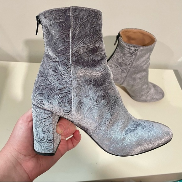 Lewit Lanzo Velvet Embossed Italian Leather Booties Grey Size 36.5 (US 6.5) - Picture 5 of 8